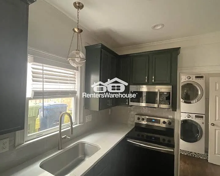 64 Bass St SE — Photo 10
