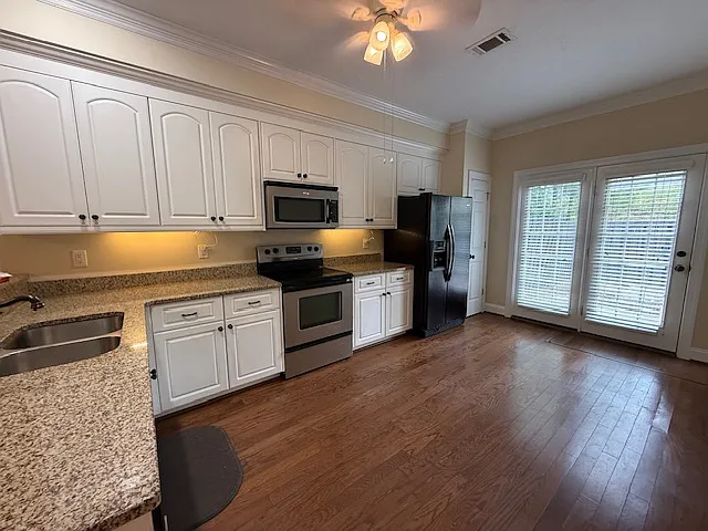 816 Mayo Ln #1 — Photo 8