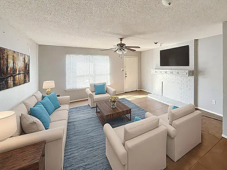 2 bed, 1192 sqft, $1,400 — Photo 2