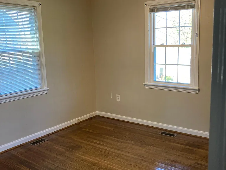 4902 Sycamore Pl — Photo 20