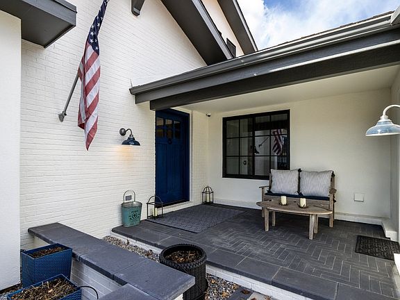 5th image of 4803 Briar Ridge Ct