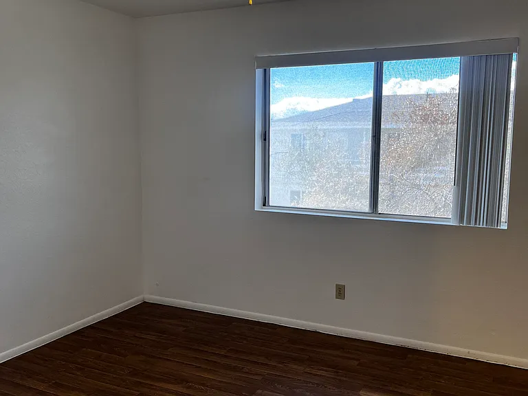 2055 N Winterhaven #201 — Photo 10