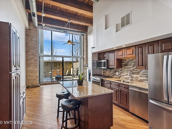 2nd image of 2614 N Clybourn Ave APT 109