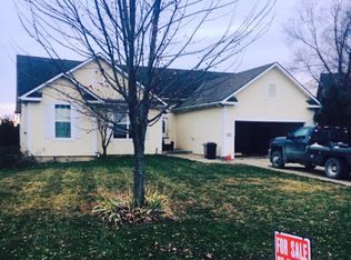 20923 Cottonwood Cir, Spring Hill, KS 66083