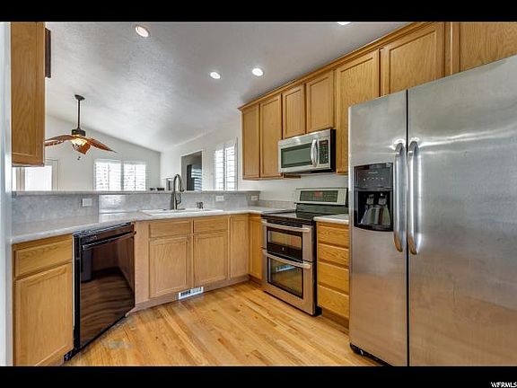 5th image of 6003 Yachtsman Ln