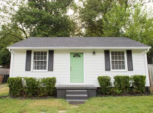 506 Village Ct, Nashville, TN 37206