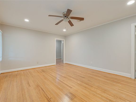 5th image of 715 Inwood Dr