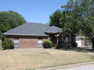 111 Whippoorwill Ln, Whitehouse, TX 75791