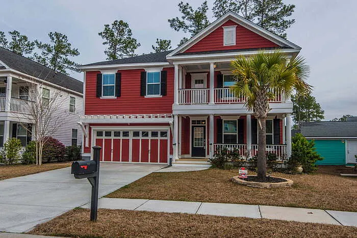 302 Pond Hill Ct