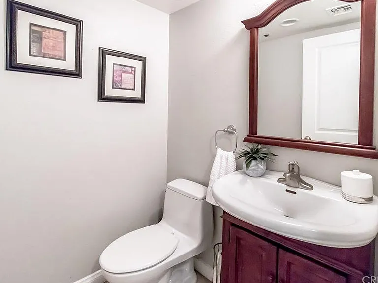 8800 Etiwanda Ave #9 — Photo 18