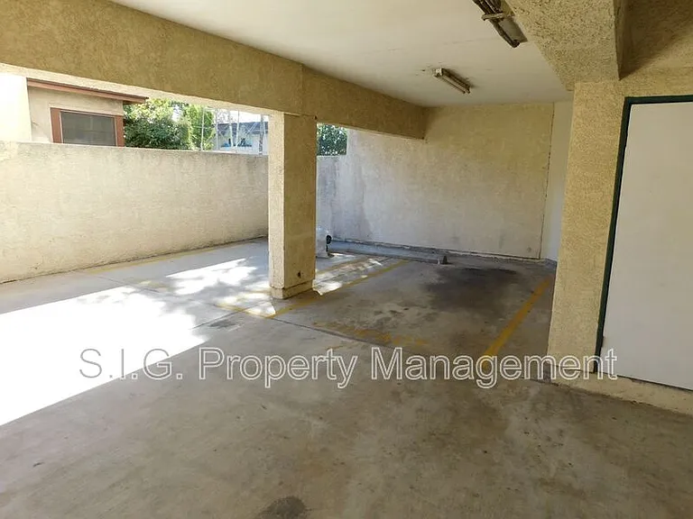 1441 Edison Blvd #C — Photo 16