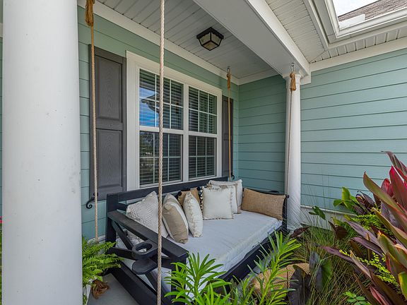 5th image of 385 Whispering Breeze Ln
