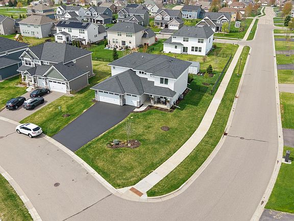 2nd image of 6004 Idsen Ln S