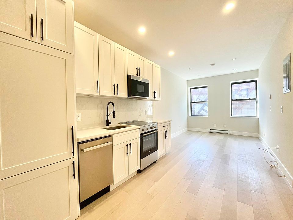 1st image of 239 E 33rd St APT 4D