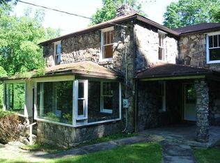 151 High St, Avonmore, PA 15618