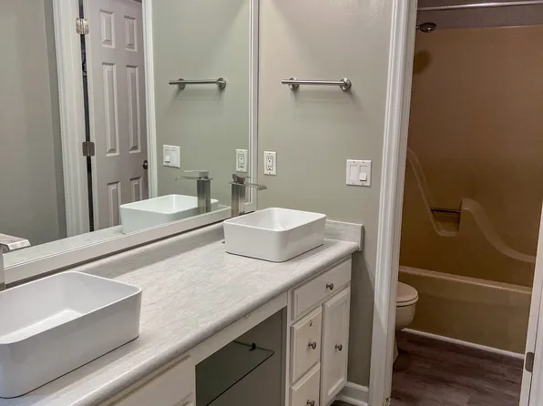 150 Cedar Lake Trl, Winston Salem, NC 27104