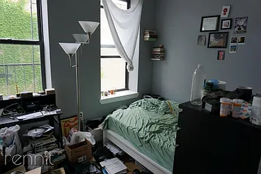 Rented by Rennit Inc.