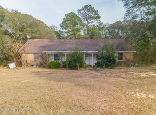 15396 Northrup Cuevas Rd, Gulfport, MS 39503