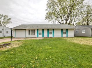2806 Carrelton Dr, Champaign, IL