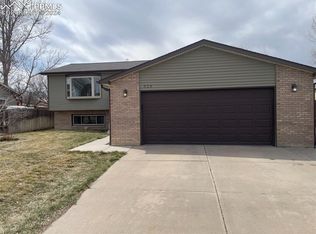 523 Redwood Cir, Berthoud, CO 80513