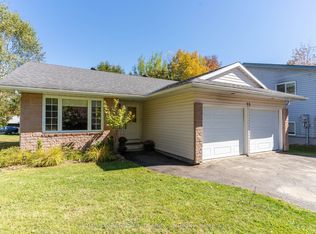 22 Knotty Pine Trl, Huntsville, ON P1H 1S7