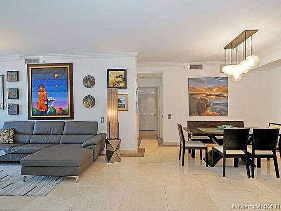 4th image of 808 Brickell Key Dr APT 1905
