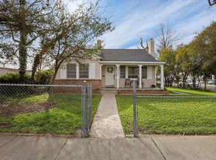 2427 Mission Rd, Stockton, CA 95204