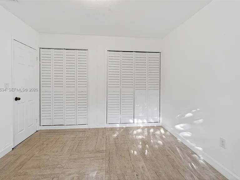 1350 NE 149th St #2 — Photo 24
