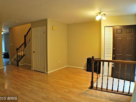 4th image of 14352 Beaker Ct