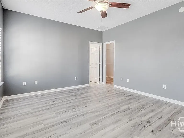 105 Archwood Dr — Photo 17