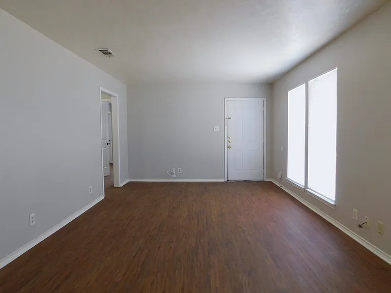 3305 Gardenview Cir #3305 — Photo 4