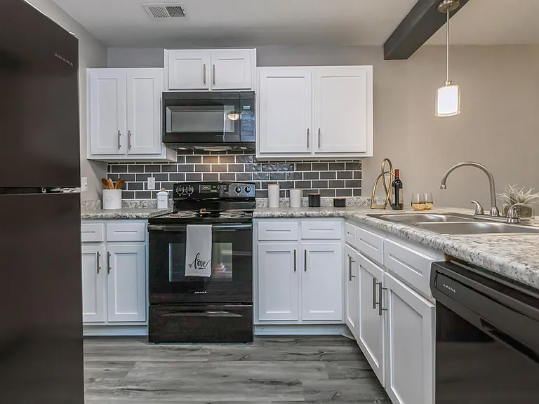 The Arbors Townhomes — Photo 24
