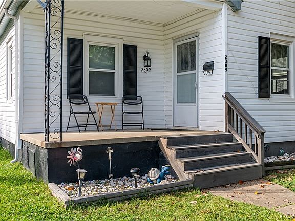 3rd image of 2309 Lynchburg St