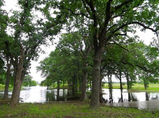 3289 Tokio Rd, West, TX 76691