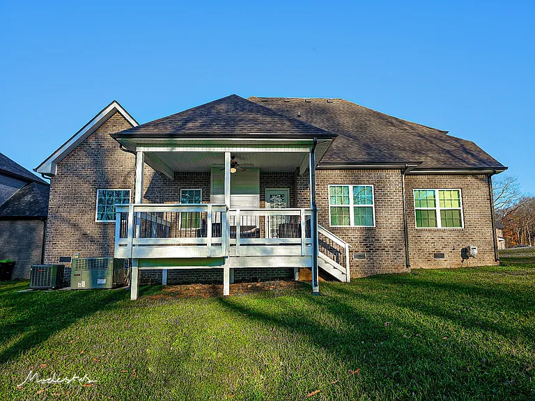 1718 Oak Forest Dr — Photo 88