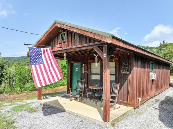 740 Blueberry Ln, Mosheim, TN 37818