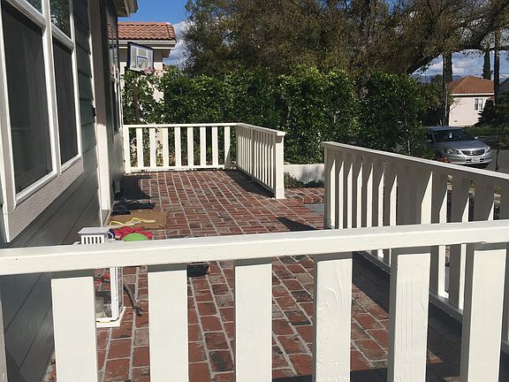 front porch side view (6.5 ft)