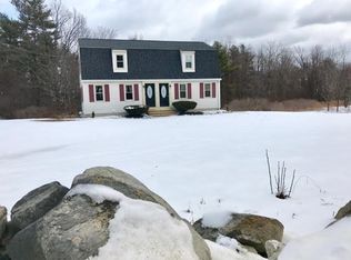 145 Rowley Hill Rd, Sterling, MA 01564