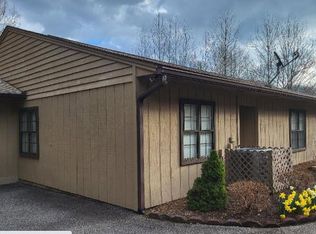 13A Woodside Villas Dr, Franklin, NC 28734