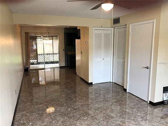4th image of 5183 La Mancha Ct #27