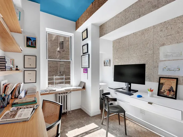 173 Riverside Drive image 15 of 17