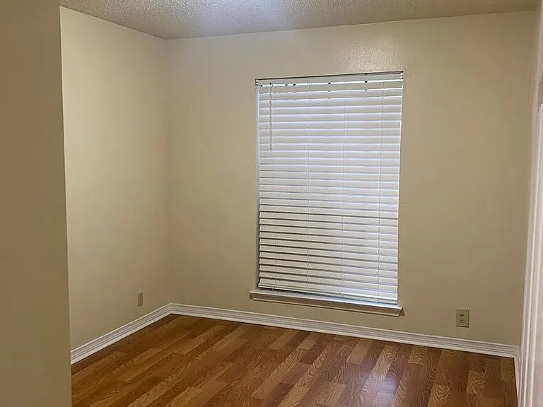 8271 Bayou Fountain Ave — Photo 8