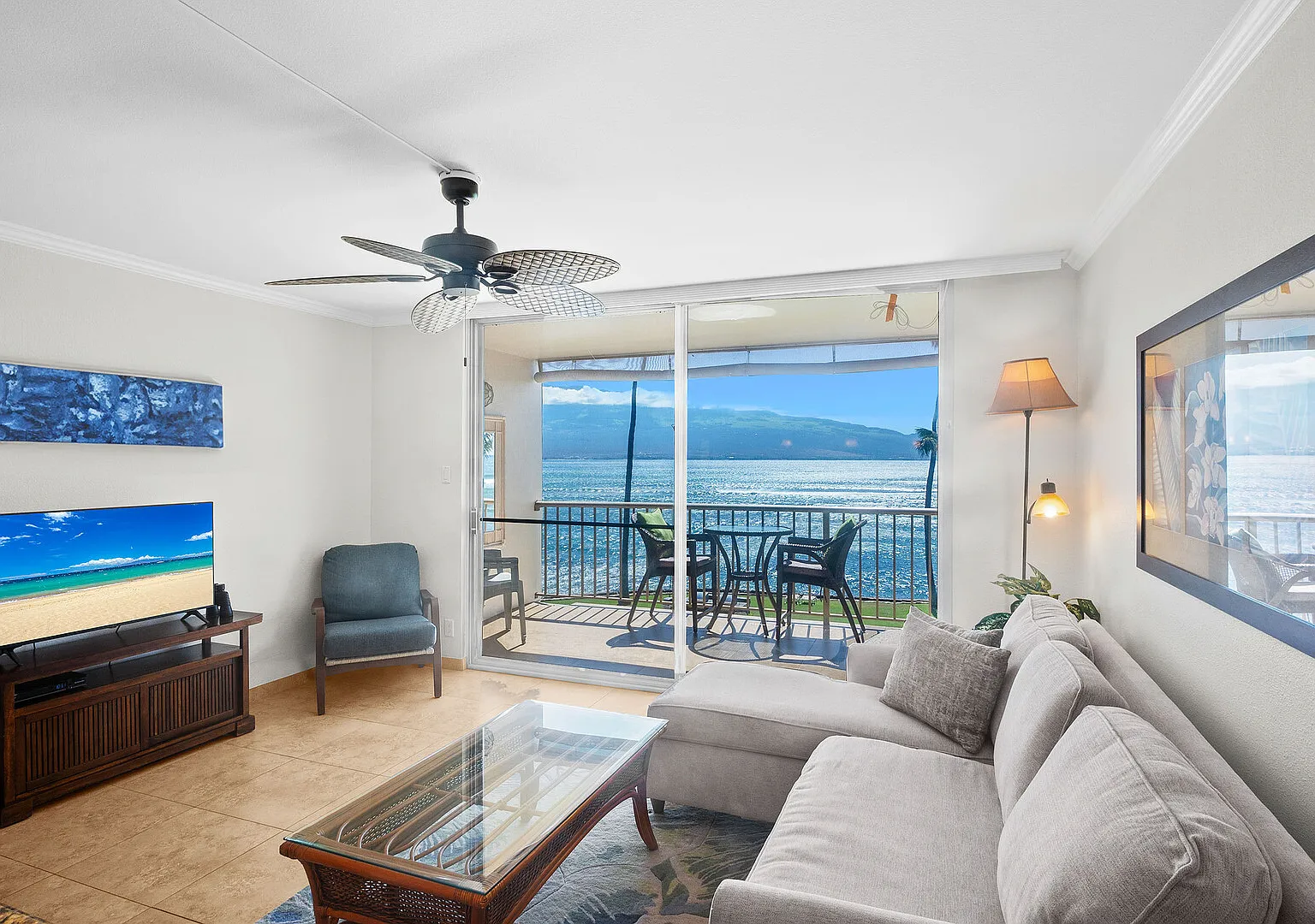 Maalaea Kai 311: Direct Ocean Front, Couples Retreat, Incredible — Photo 1