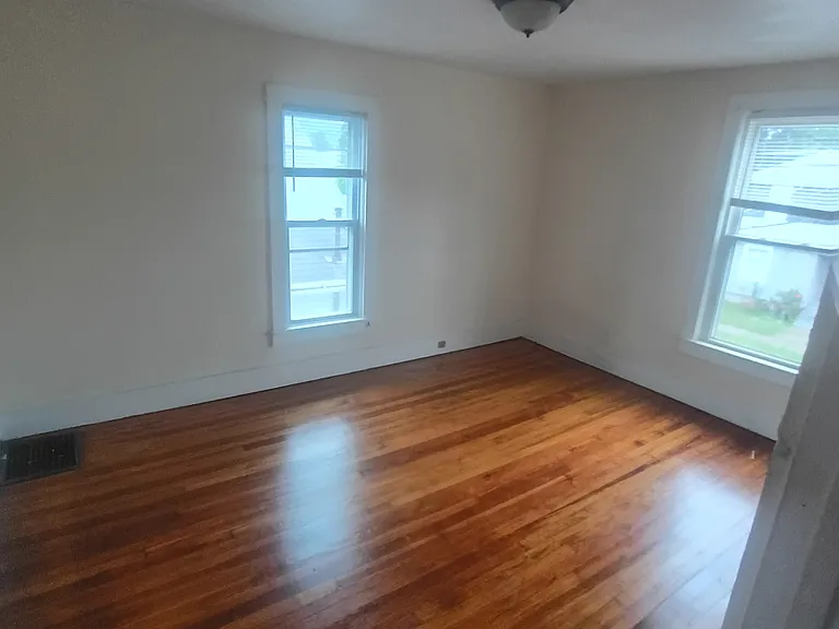 118 Ethel St #2 — Photo 10