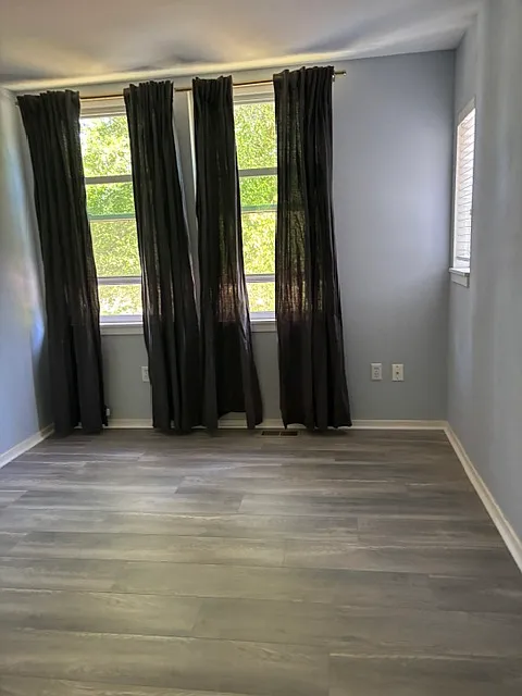 3 bed, 1.5 bath, 1140 sqft, $2,950 — Photo 4