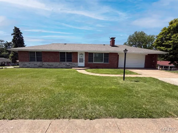 9641 Halls Ferry Rd, Saint Louis, MO 63136