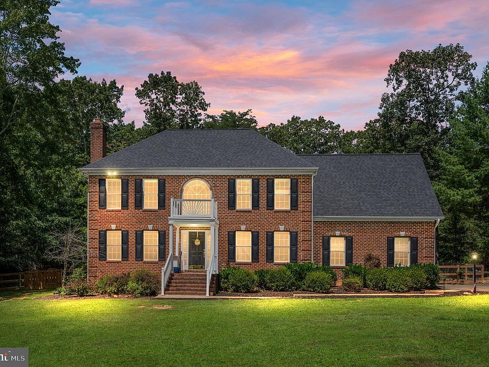 1st image of 8903 Boulevard Of The Generals Blvd