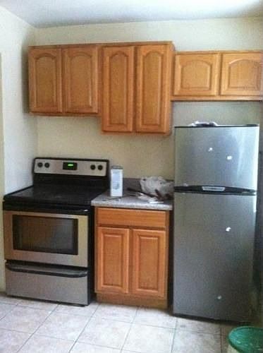 1st image of 306 Livingston St