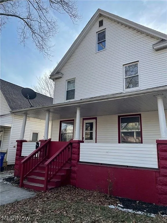 2062 W 83rd St photo 1