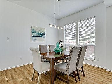 5th image of 1212 Dove Brook Dr